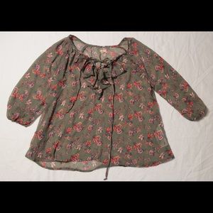 Hollister floral blouse